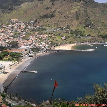 Sunny Flat In Machico City Exterior photo